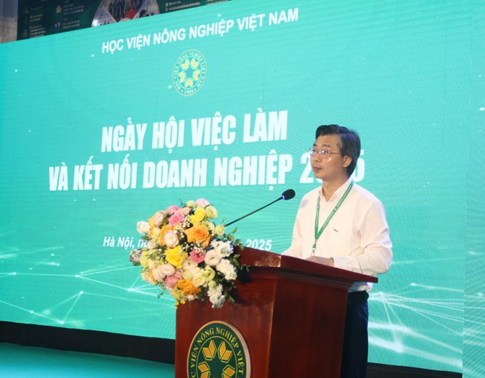 TS Nguyễn Công Tiệp chia sẻ tại Ngày hội.