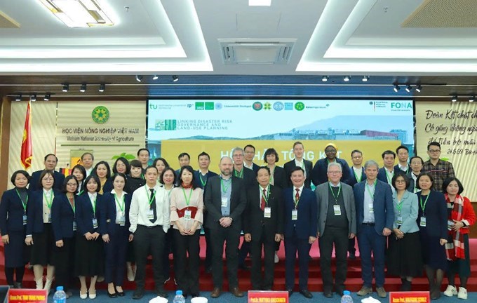 Hội thảo Quốc tế về Liên kết quản trị rủi ro thiên tai trong lập quy hoạch sử dụng đất (Dự án LIRLAP của Khoa) do Khoa Tài nguyên và Môi trường chủ trì tổ chức tại Học viện (3/2025)
