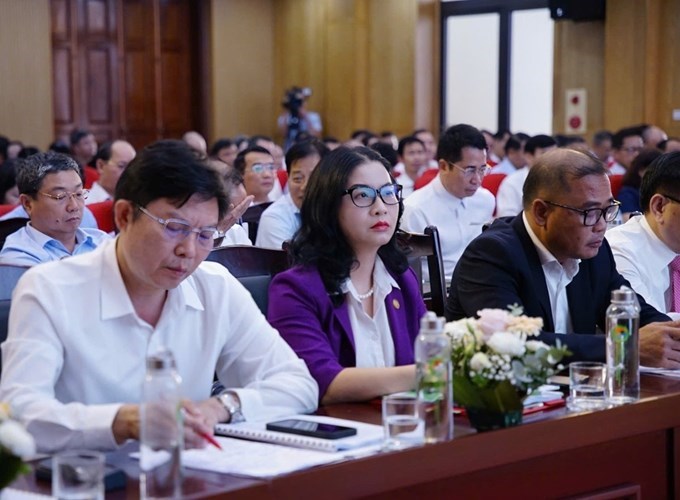 GS.TS Nguyễn Thị Lan, Giám đốc Học viện Nông nghiệp Việt Nam khẳng định Học viện Nông nghiệp Việt Nam sẽ tiếp tục đồng hành cùng doanh nghiệp, góp phần xây dựng nền nông nghiệp sinh thái, nông thôn hiện đại, nông dân văn minh, đưa nông nghiệp Việt Nam vươn tầm quốc tế. Ảnh:Linh Linh.