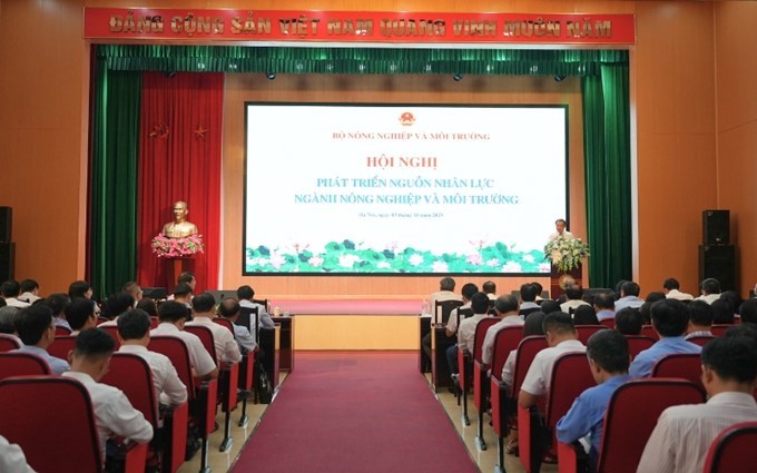 Quang cảnh hội nghị