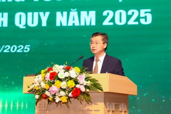 TS. Nguyễn CôngTiệp-Ủy viên Ban Thường vụĐảng uỷ,PhóGiám đốc Học viện phát biểu tại buổi Lễ
