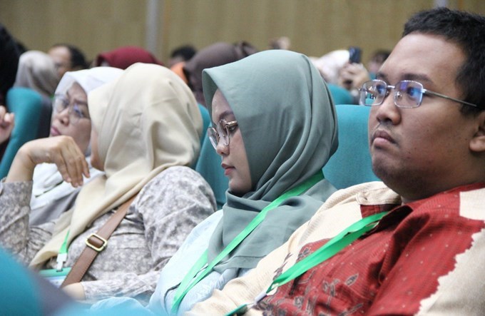 Các đại biểu là chuyên gia quốc tế tham dự hội thảo.