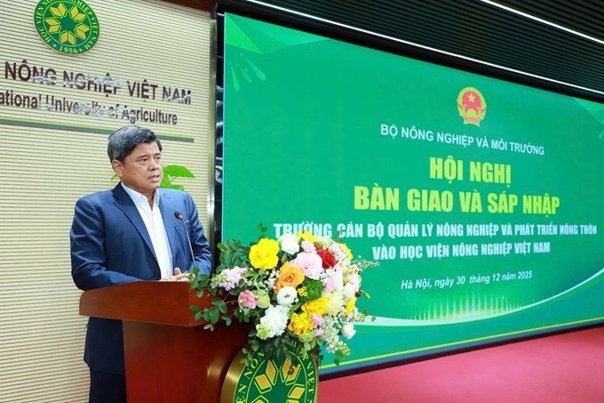 Đồng chí Trần Thanh Nam - Thứ trưởng Bộ Nông nghiệp và Môi trường phát biểu chỉ đạo tại Hội nghị