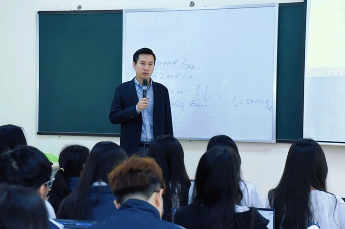 Đại học trước hết là nơi lưu giữ tri thức và giáo dục tư duy. Ảnh: Xuân Quý