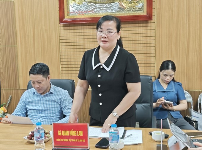 Bà Quang Hồng Lam, Phó Bí thư thường trực Đảng ủy xã Bảo Lạc, Cao Bằng chia sẻ tại sự kiện
