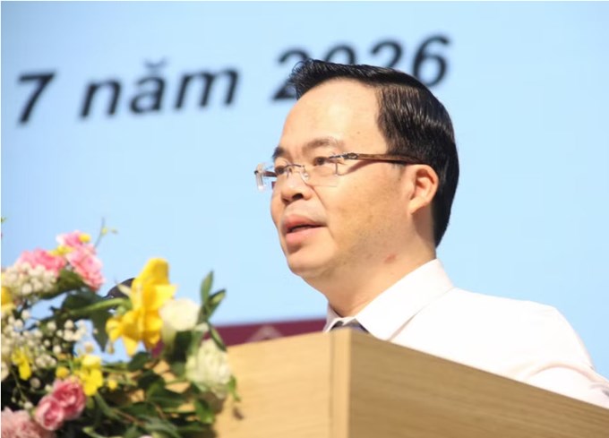 Ông Trần Văn Khải - Phó Chủ nhiệm Ủy ban Khoa học, Công nghệ và Môi trường của Quốc hội trao đổi tại hội thảo.