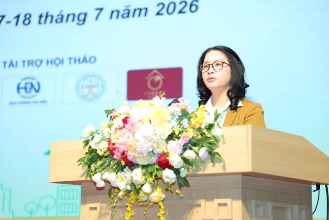 GS.TS. Nguyễn Thị Lan, Giám đốc Học viện Nông nghiệp Việt Nam phát biểu khai mạc hội thảo.