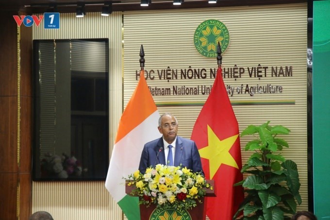 Chủ tịch Quốc hội Bờ Biển Ngà Patrick Achi mong muốn thúc đẩy hợp tác hai bên trong lĩnh vực nông nghiệp