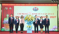 Đại hội Chi bộ Khoa Kinh tế và Quản lý nhiệm kỳ 2025 – 2027 thành công rực rỡ