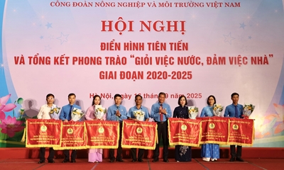 Trên 85 nữ lao động ngành Nông nghiệp và Môi trường đạt danh hiệu Giỏi việc nước, đảm việc nhà