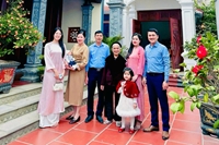 Gia đình anh Đặng Bá Chính - chị Nguyễn Thị Hà Nam Nơi những giá trị tốt đẹp được tiếp nối