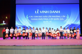 GIA ĐÌNH VNUA VUI HỘI TRĂNG RẰM – GẮN KẾT YÊU THƯƠNG, LAN TỎA NIỀM VUI