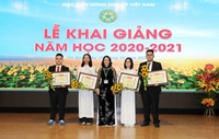 Nữ sinh viên Ngành Sư phạm Công nghệ Khoa Sư Phạm và Ngoại ngữ xuất sắc đạt Á Khoa Học viện Nông nghiệp Việt Nam nhận học bổng du học toàn phần
