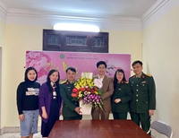 Lữ đoàn tác chiến điện tử 84 đến thăm và chúc mừng Khoa Sư phạm và Ngoại ngữ ngày Nhà Giáo Việt Nam 20 11