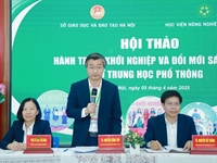 Học sinh Hà Nội hào hứng tìm hiểu về hoạt động khởi nghiệp, đổi mới sáng tạo