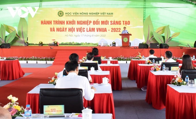 Thủ tướng Phạm Minh Chính Thủ tướng Phạm Minh Chính