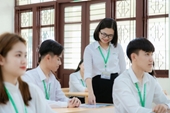 Thạc sĩ Lê Thị Dung - Phó Bí thư Đoàn Thanh niên Học viện được trao tặng danh hiệu “Nhà giáo trẻ tiêu biểu” cấp Thành phố Hà Nội năm 2023