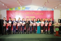 Hội nghị công bố các quyết định của Ban Thường vụ Thành ủy Hà Nội về công tác cán bộ