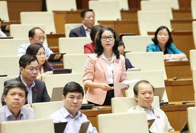 Thu hút, đãi ngộ trí thức trẻ về nông thôn làm khuyến nông