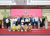 Đảng ủy Học viện Nông nghiệp Việt Nam tổ chức Lễ trao tặng Huy hiệu 50 năm, 40 năm, 30 năm tuổi Đảng