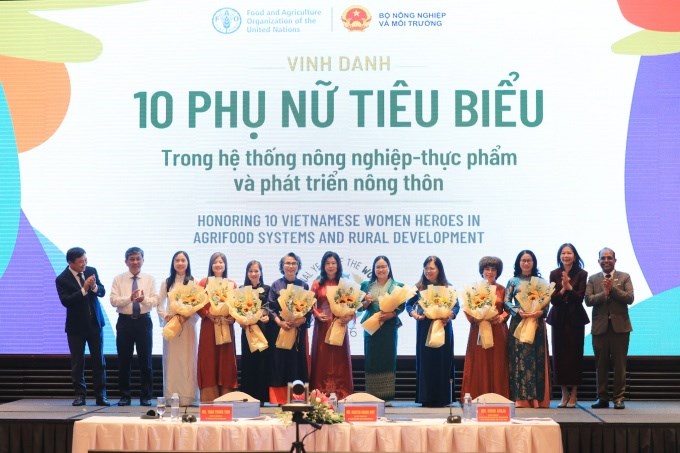 GS TS Nguyễn Thị Lan được tôn vinh vì đóng góp cho nông nghiệp bền vững