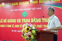 Lễ Bế giảng và trao bằng tốt nghiệp Thạc sĩ khóa 29 đợt 2 của Khoa Kinh tế  PTNT