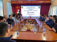 Khoa Chăn nuôi làm việc với Khoa nông nghiệp và khoa học sự sống, trường đại học quốc gia Chungnam Hàn quốc