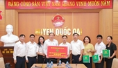 Học viện Nông nghiệp Việt Nam giúp người dân vùng lũ ổn định sản xuất