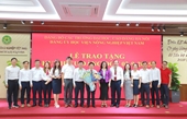 Lễ trao tặng Huy hiệu Đảng đợt 2 năm 2025