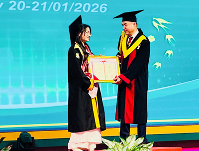 SINH VIÊN ƯU TÚ CAO THỊ HƯƠNG - ĐÓA HOA RỰC RỠ CỦA KHOA CHĂN NUÔI