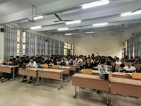 Bộ môn Chăn nuôi chuyên khoa tập huấn Thực tập giáo trình cho sinh viên khóa 68