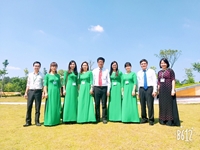 Khoa CNSH vinh dự đón Tổng bí thư tham quan gian hàng trưng bày sản phẩm khoa học công nghệ trong buổi dự lễ khai giảng năm học 2018-2019