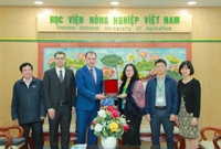 Giám đốc Học viện Nông nghiệp Việt Nam tiếp xã giao Thứ trưởng Bộ Nông nghiệp Cộng hòa Uzbekistan
