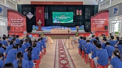Sở Giáo dục và Đào tạo tỉnh Cao Bằng phối hợp tổ chức Hội thảo “Hành trình khởi nghiệp và đổi mới sáng tạo từ THPT”