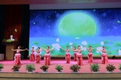 Khoa Kế toán và Quản trị kinh doanh rộn ràng ngày hội chào đón tân sinh viên K71