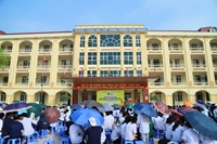 Học viện Nông nghiệp Việt Nam, Tập đoàn Dầu khí Việt Nam trao tặng “Xe đạp yêu thương” và “Học bổng ươm mầm tài năng” cho học sinh Trường THPT Phùng khắc Khoan, Thạch Thất, Hà Nội