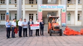 Orion Vina hỗ trợ nông dân Gia Lâm máy nông nghiệp