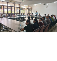 ĐOÀN CÁC HỘ TRỒNG HOA TIÊU BIỂU XÃ ĐÔNG PHÚ THÀNH PHỐ BẮC NINH ĐẾN THAM QUAN CÁC MÔ HÌNH TẠI VIỆN SINH HỌC VÀ CÔNG NGHỆ NÔNG NGHIỆP