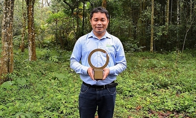 Vietnamese wildlife conservationist gets Green Nobel prize