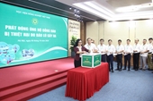 Vietnam National University of Agriculture establishing six working delegations to support six provinces severely affected by flooding